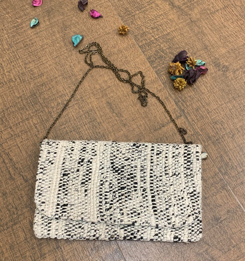Cotton and art silk yarn handbag