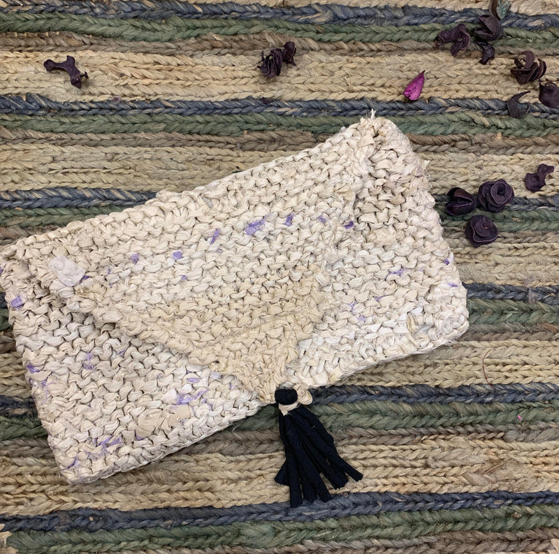 Cotton and art silk yarn bag with tassel